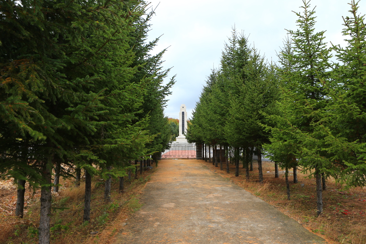 新开岭战役纪念碑