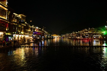 凤凰古城 (121)