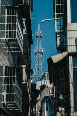 386601