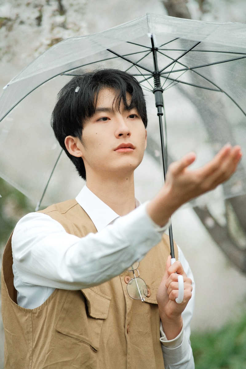 春日游杏花吹满头陌上谁家年少足风流出镜小阳同学摄影后期我