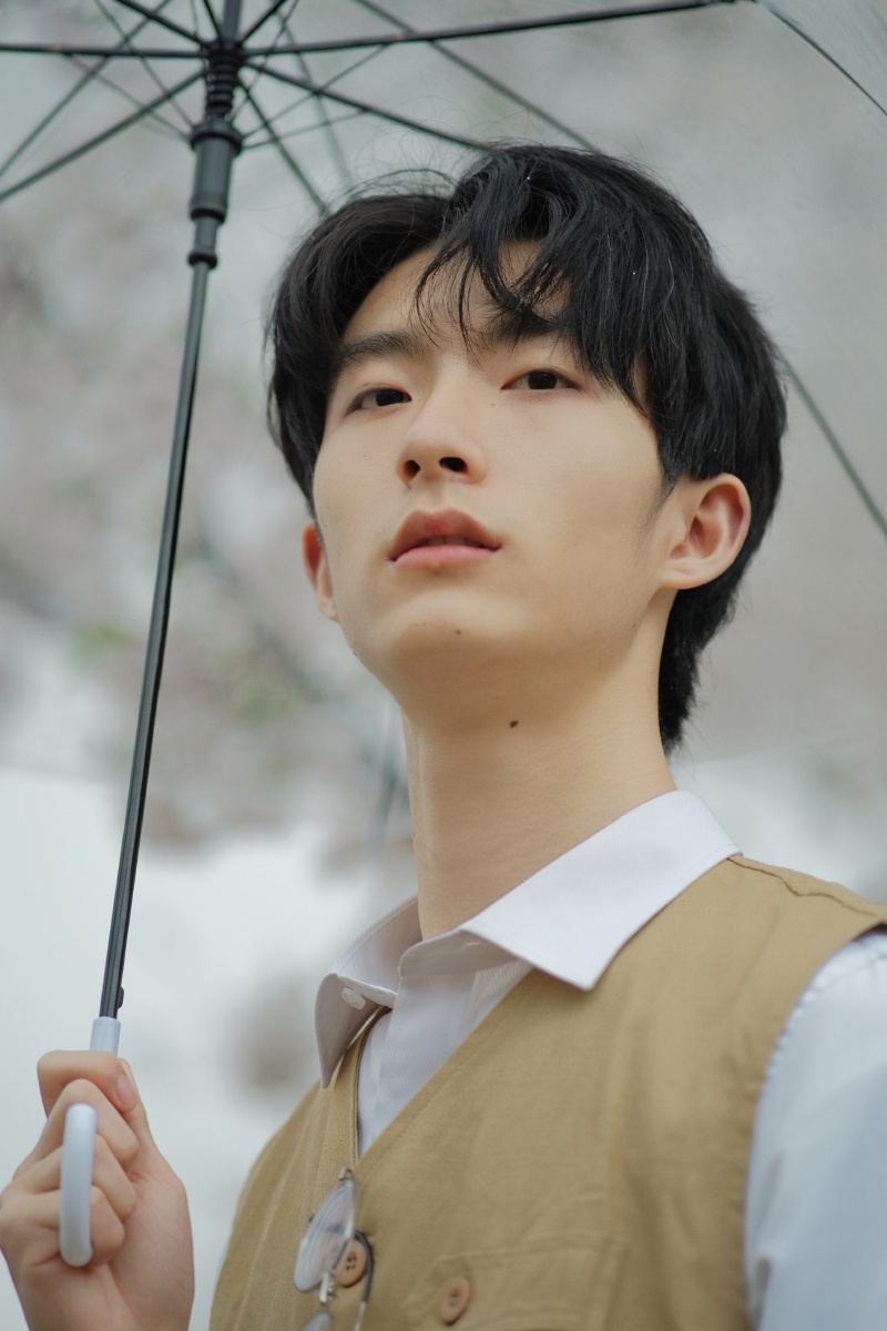 春日游杏花吹满头陌上谁家年少足风流出镜小阳同学摄影后期我