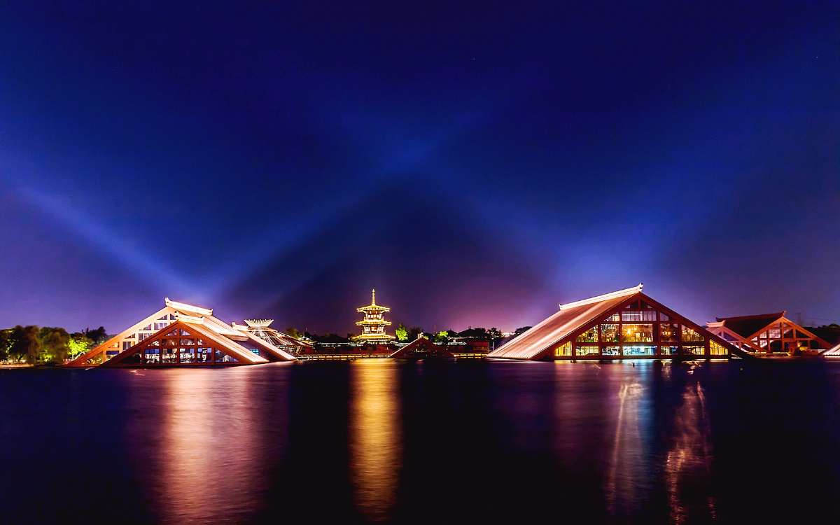 广富林夜景