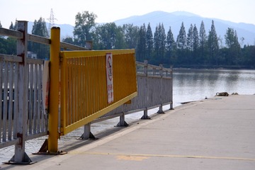 330A07B8-5ED8-4FBA-9B57-4696896A446C/L0/001
