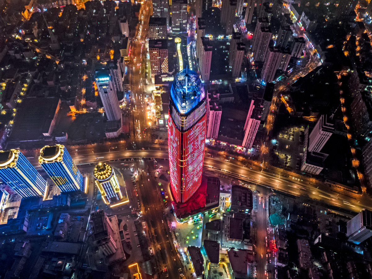 航拍济南绿地中心夜景