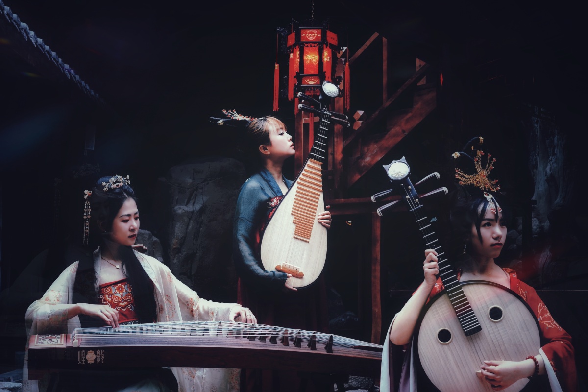 汉服小姐姐的演奏