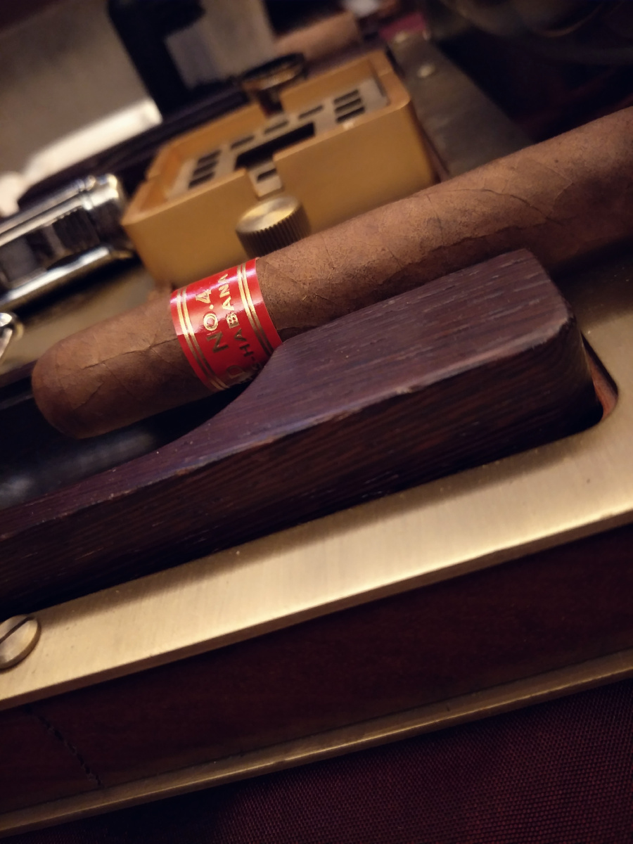 雪茄帕特加斯d4