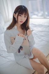 312576