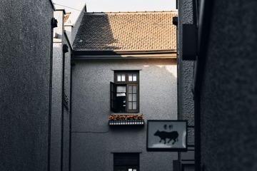 58787
