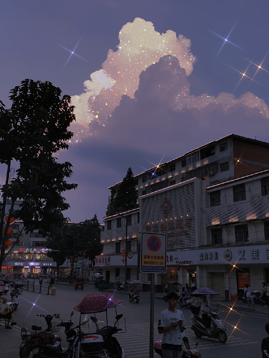 九千七263 - 图虫