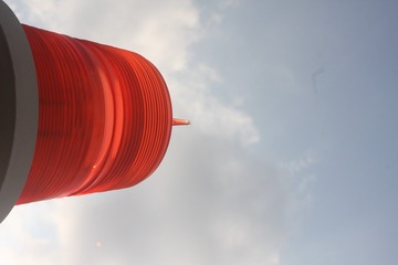 562156