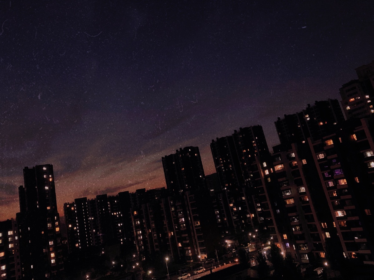 每一天都是凄凉的美