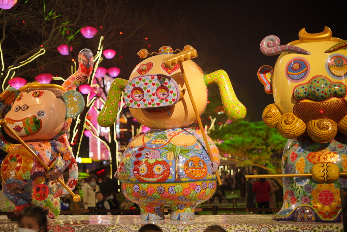 元宵节花灯牛型花灯