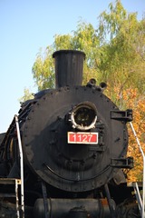 178945