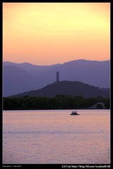 塔 黄昏 昆明湖