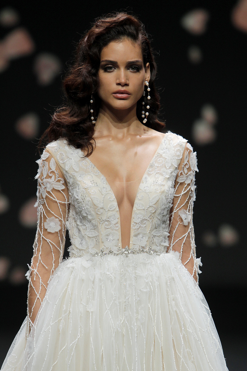 1/13人像抓拍情绪少女唯美黑白黑白人像我的街头探索还没有人打赏,快