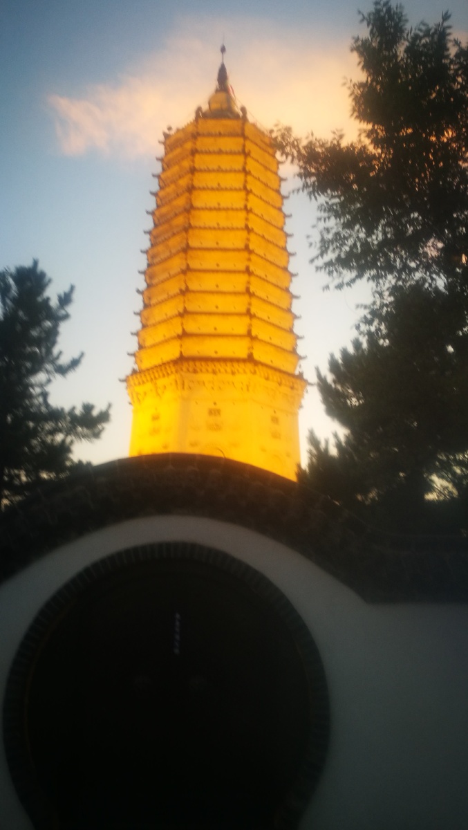 沈阳回龙寺舍利塔