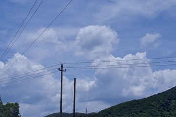 8E63071A-BB40-4BC1-8FD9-A77076C0361A/L0/001