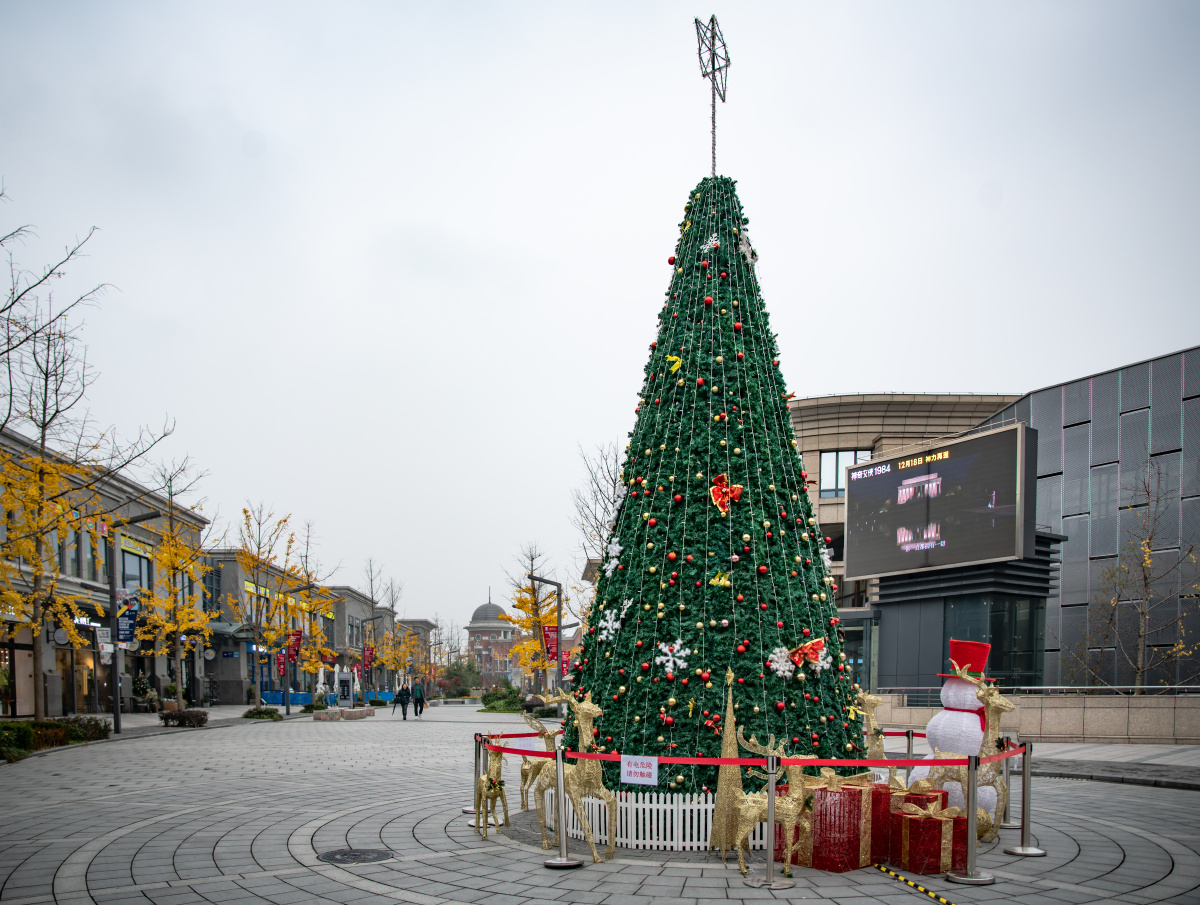 夏都小镇的圣诞气氛已经点燃让我们嗨逛thefeelofchristmas