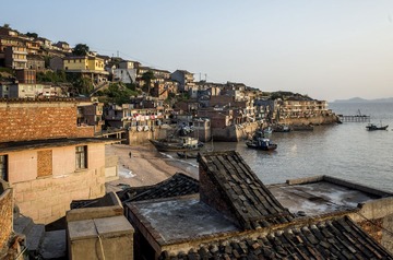 R0330261