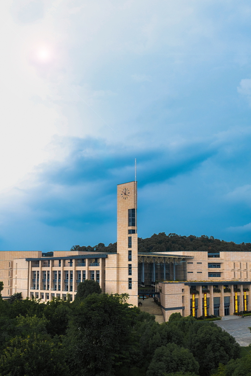 呜呜福州大学的图书馆我想做成动漫风格好像有点失败各位有什么高见吗