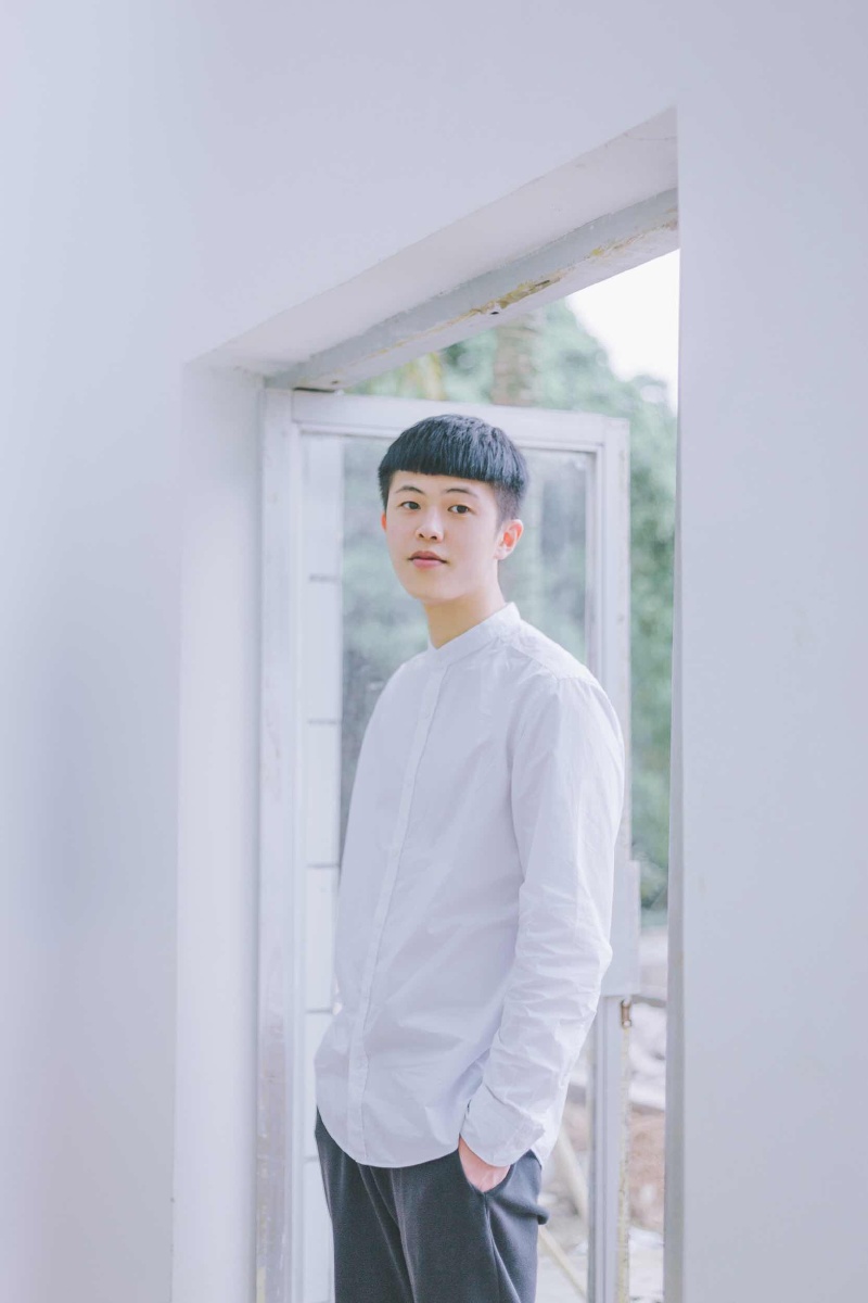 阳光白衬衣你客片分享