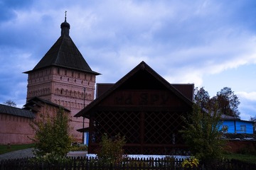 18D9903C-0025-49CD-A2CA-5D1CF76DCF9D/L0/001