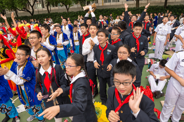拍摄地点:上海市新华初级中学 活动内容:新华初-华初2017迎国庆"班班