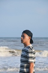 001