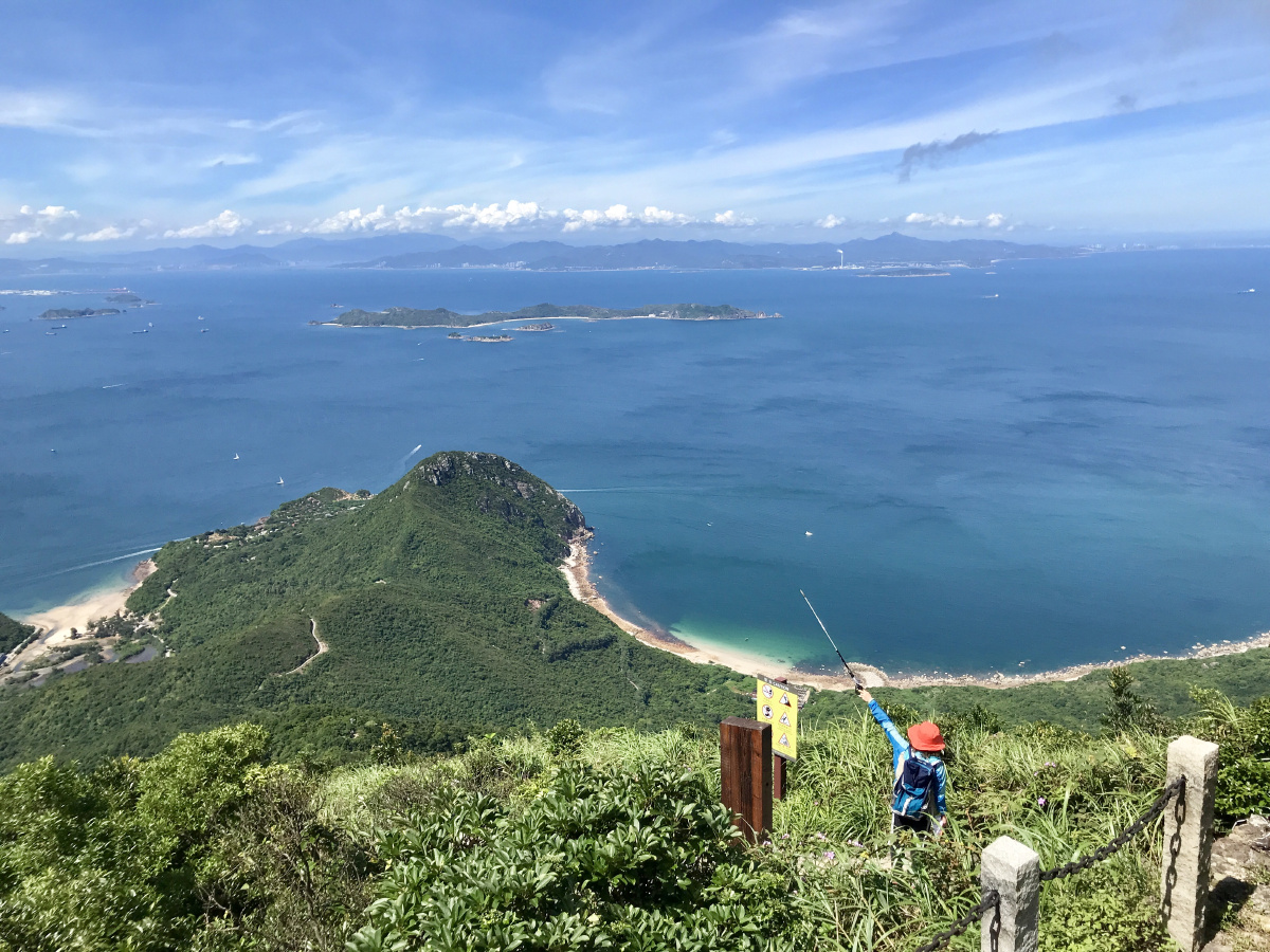 望郎归位于深圳大鹏半岛户外徒步打卡点