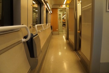 375394
