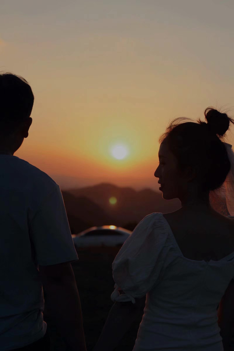 爱情最美好的样子就是遇见彼此