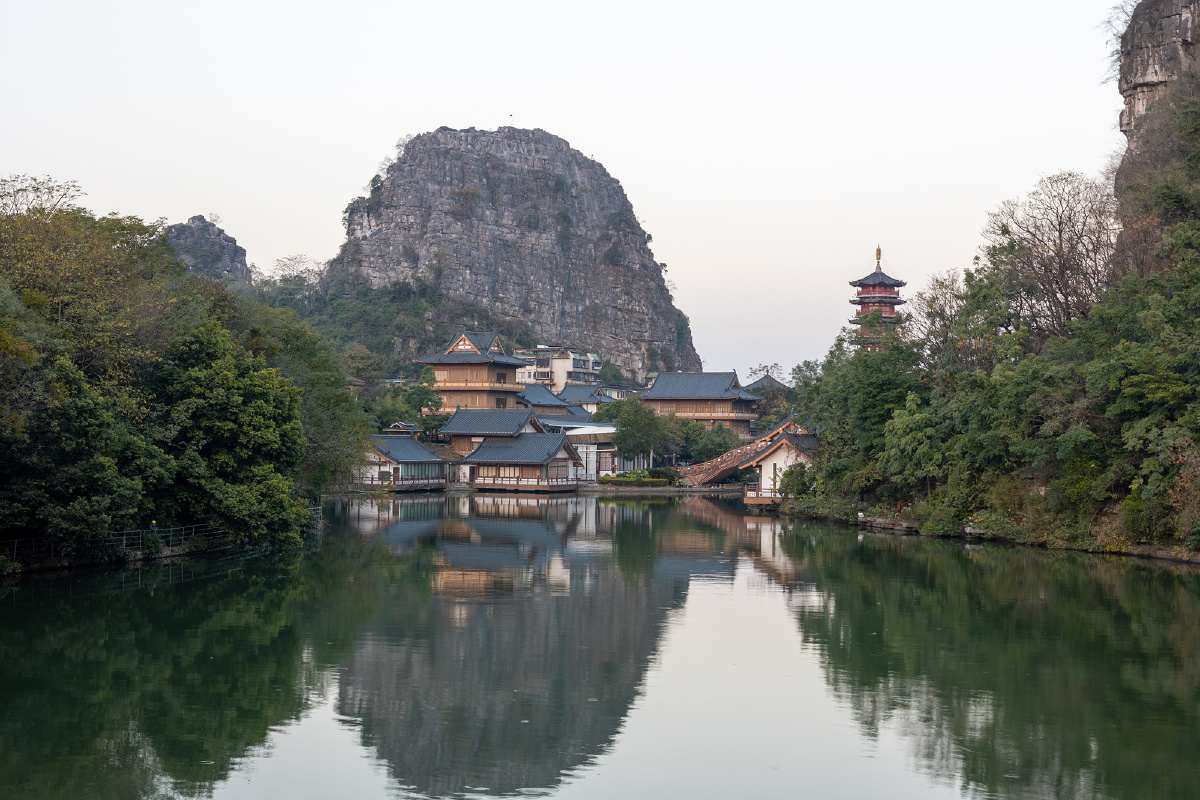 桂林木龙湖景