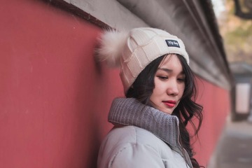 001
