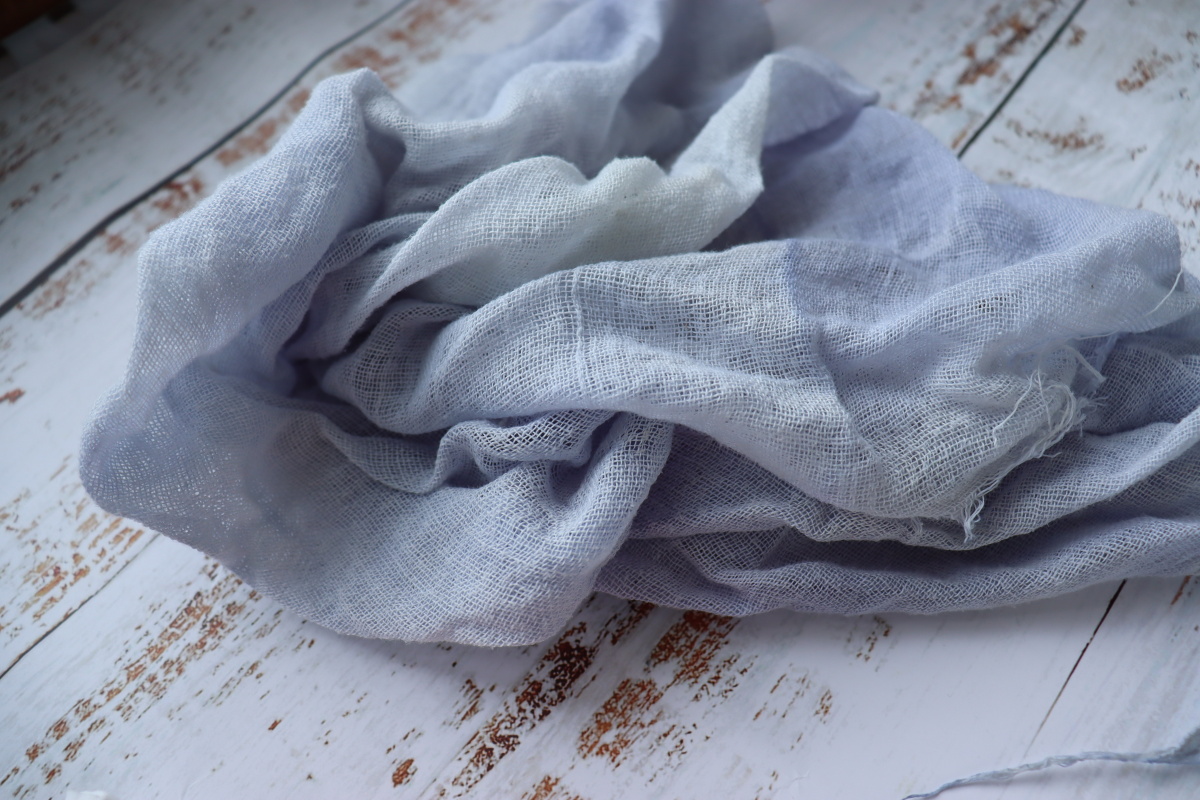 一块随意躺着的破布