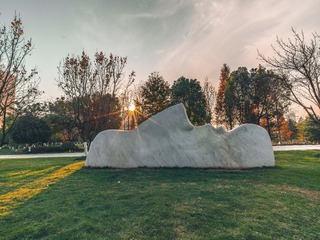 103060