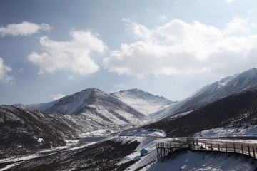青海_山路  杨轩