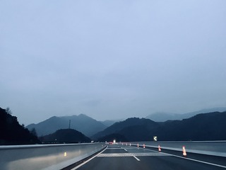 8E06EF10-4B3C-453A-8E0D-A053A22B7C82/L0/001