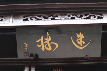 154128