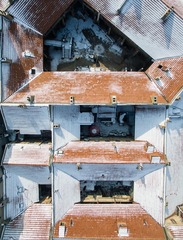 794061