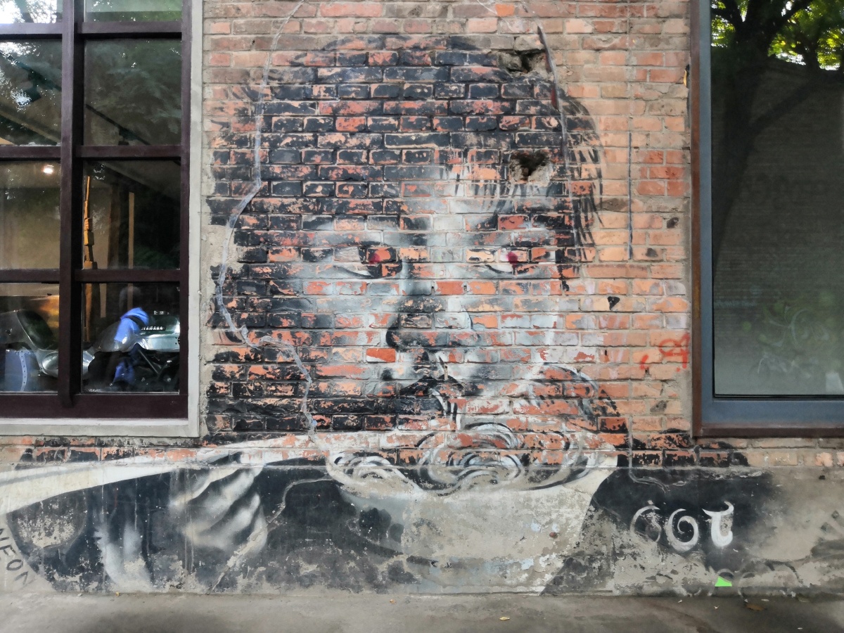 北京798艺术区墙绘太好看了8