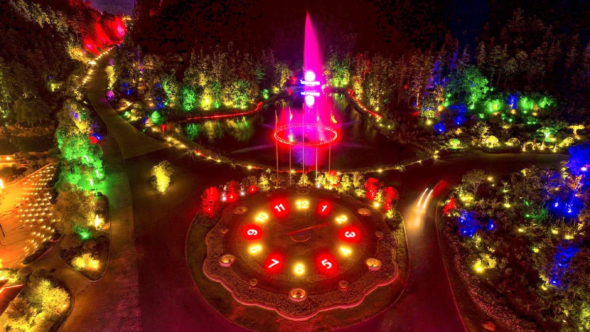 花钟#南京银杏湖乐园#夜公园#狐狸哆哆旅游#夜景 - 缘份可爱的星