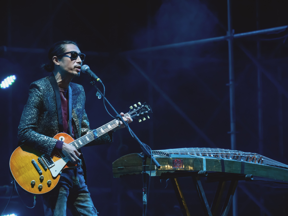 终于拍了一次偶像(谢天笑)