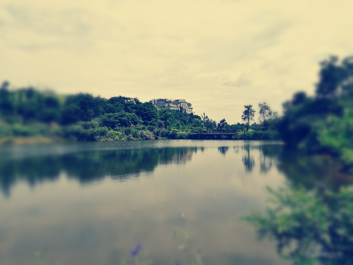 美丽的风景,怀旧的滤镜,微微的虚化,美丽的风景照就是这么简单.