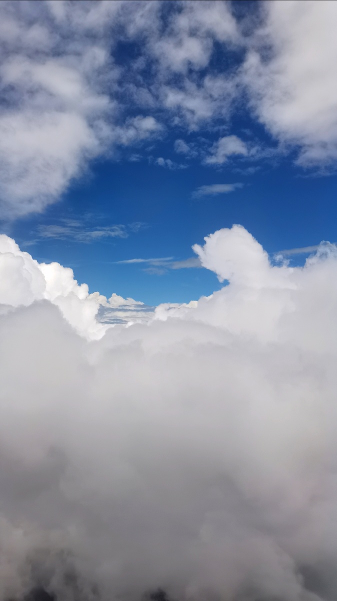 【【像棉花糖一样的白云~可以当壁纸呢】】