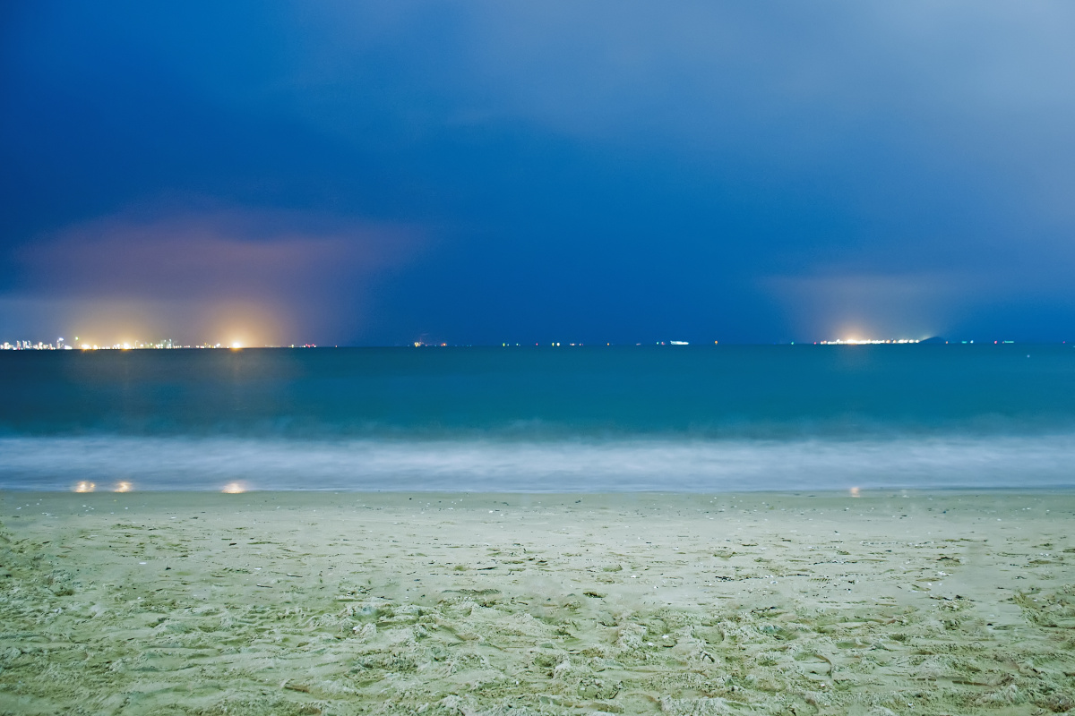 沙滩夜景