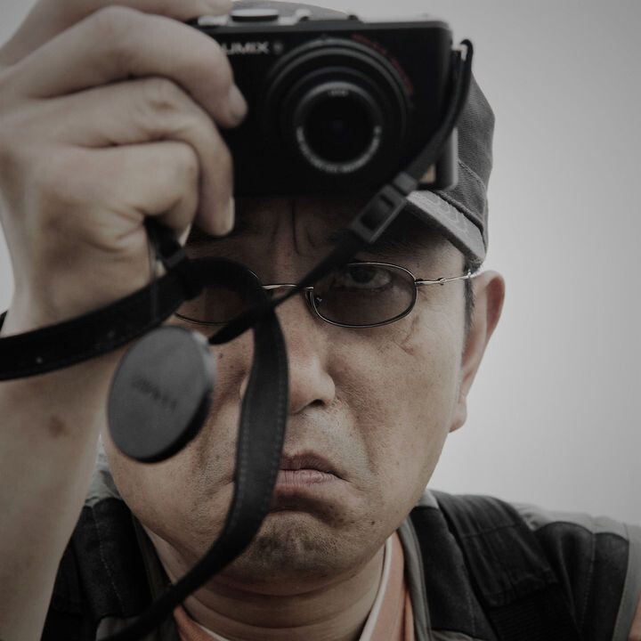 捕   捉<br />
