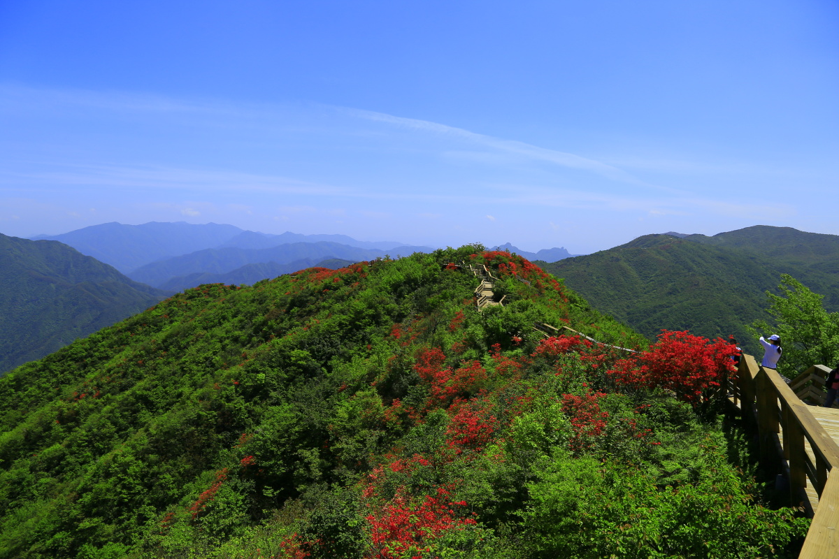 一览众山小龙游县六春湖山顶鸟瞰
