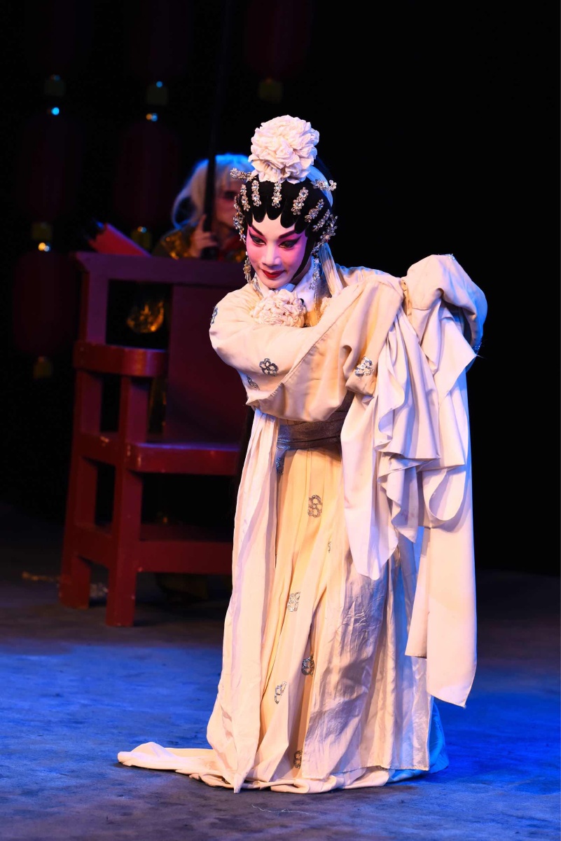 佛山粤剧院折子戏金石牡丹亭之诉冤