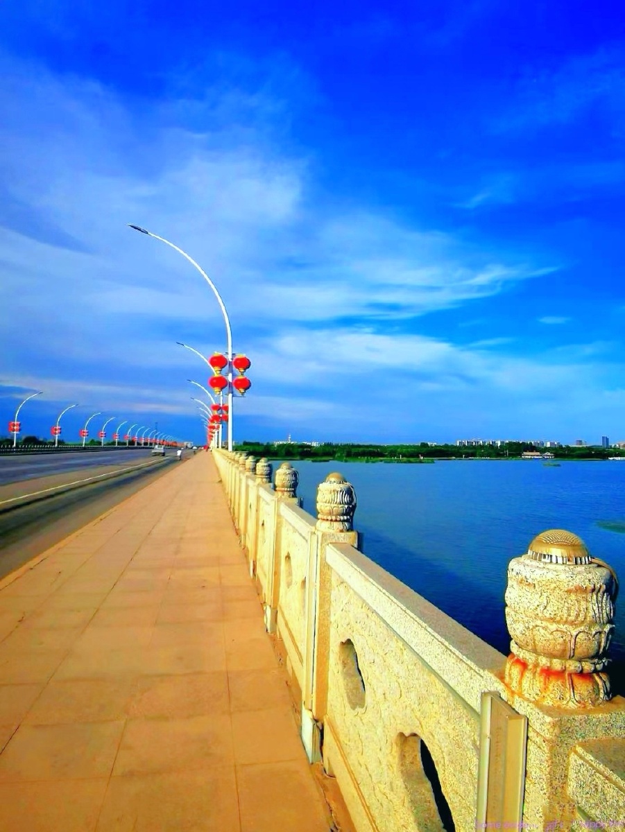 仲夏石门子龙大桥