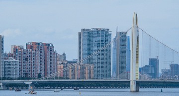 141061